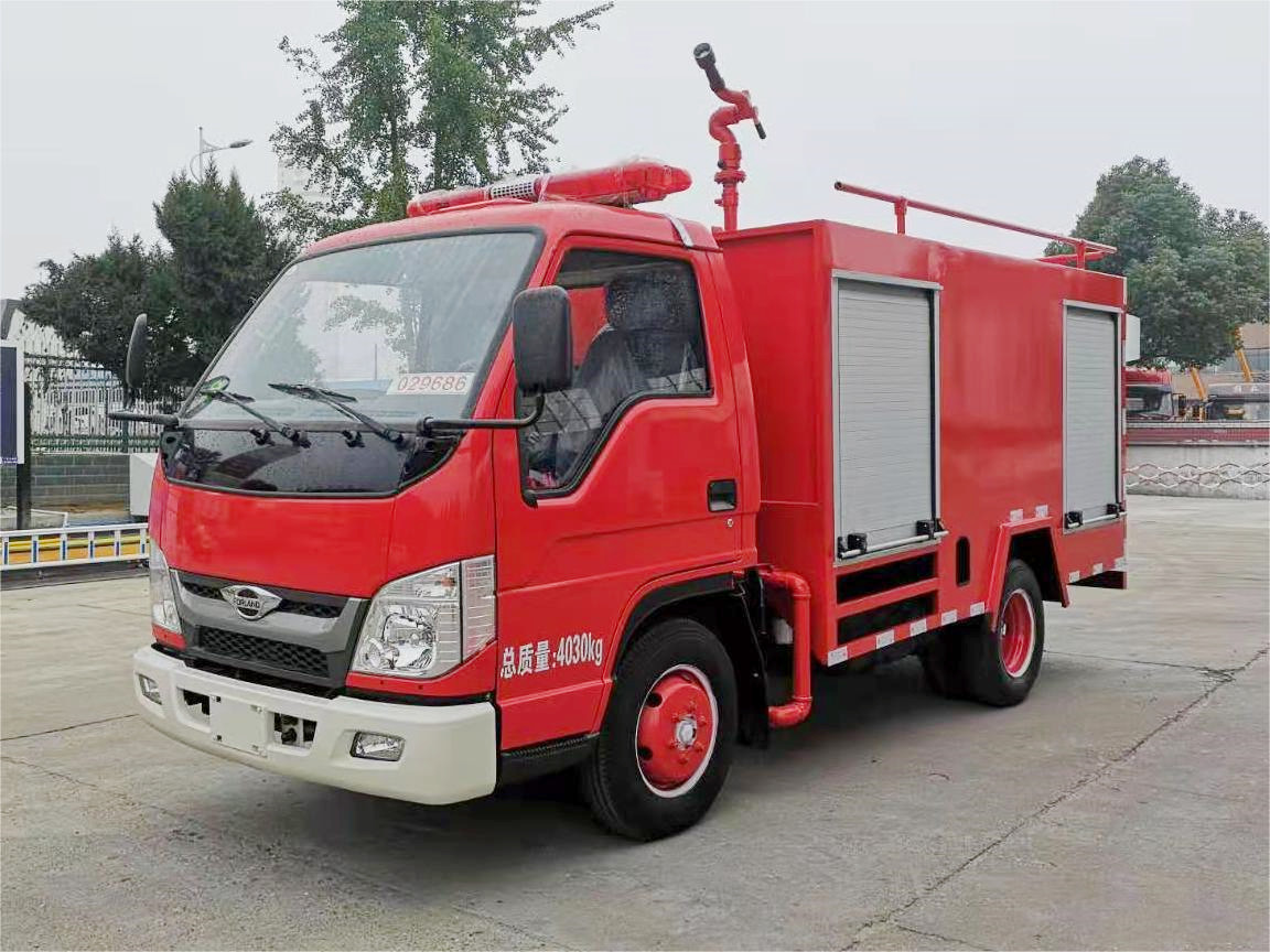 福田藍牌2噸消防灑水車