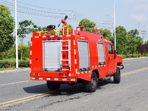 藍牌勇士四驅越野消防車