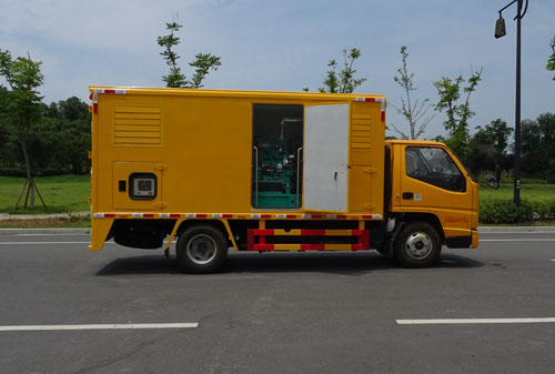 江鈴電源車（50KW）