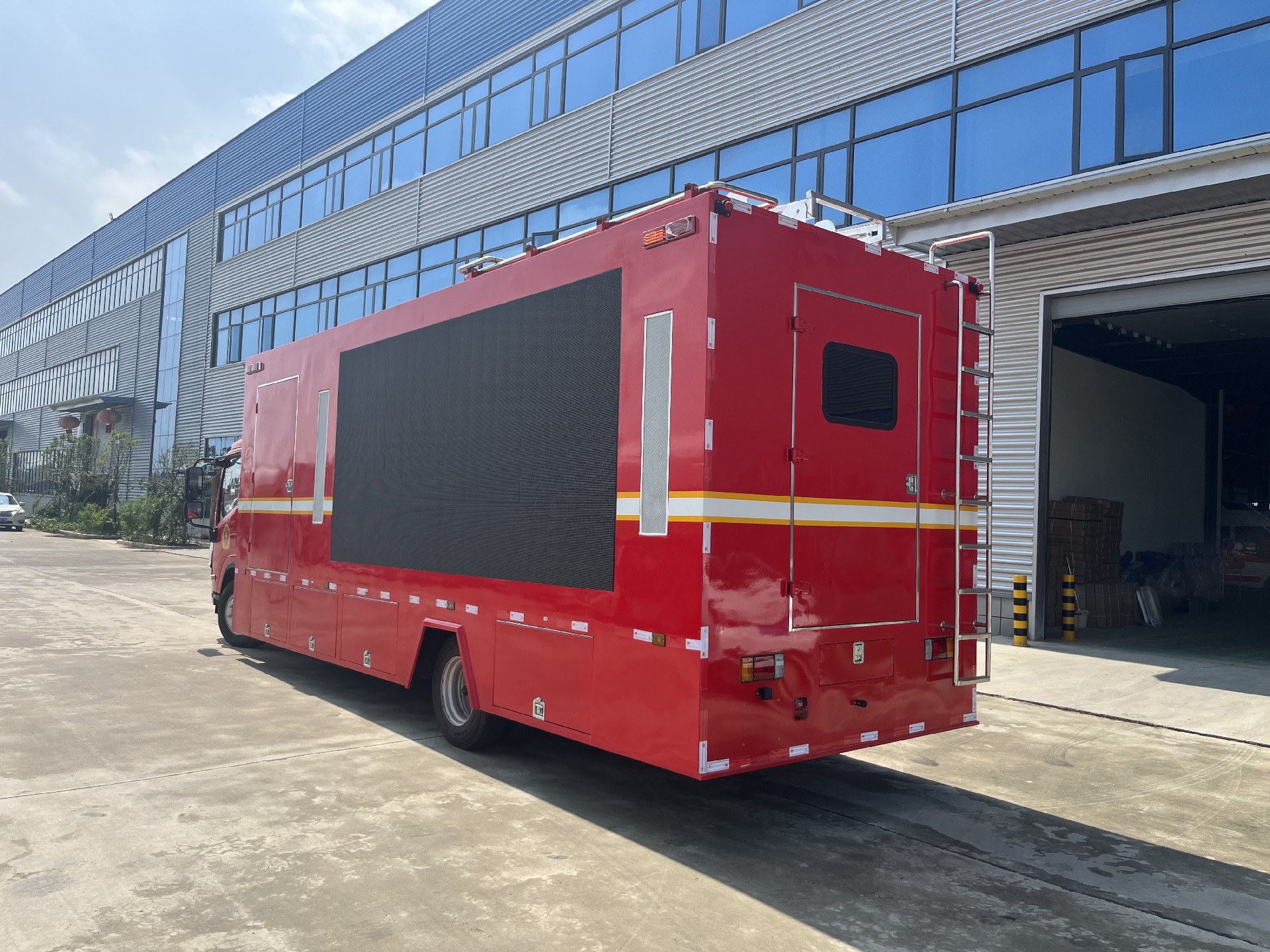 五十鈴消防宣傳車
