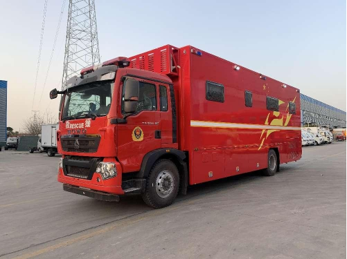 CL5180TSY6BZ宿營車