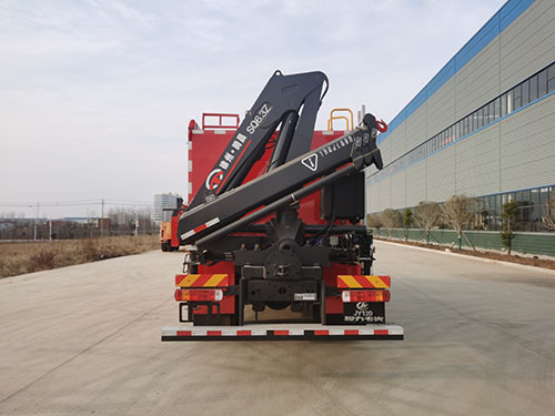 CLW5140TXFJY130/AXF型搶險救援消防車